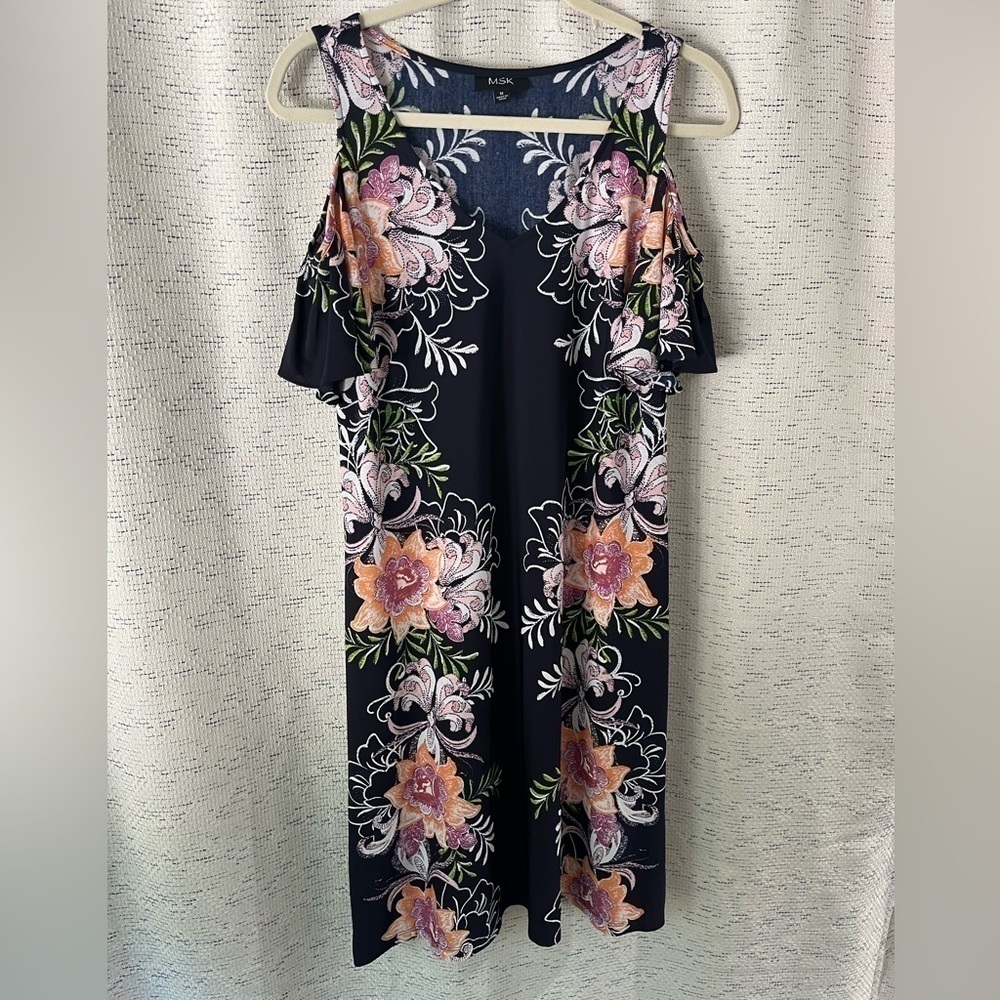 MSK shift dress in black, pink and orange floral cold shoulder - Picture 2 of 6